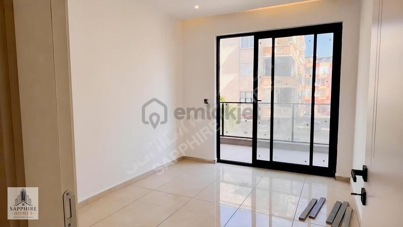 Alanya Merkez'de Tek Bloklu Site İçinde 2+1 Sıfır Daire - 12