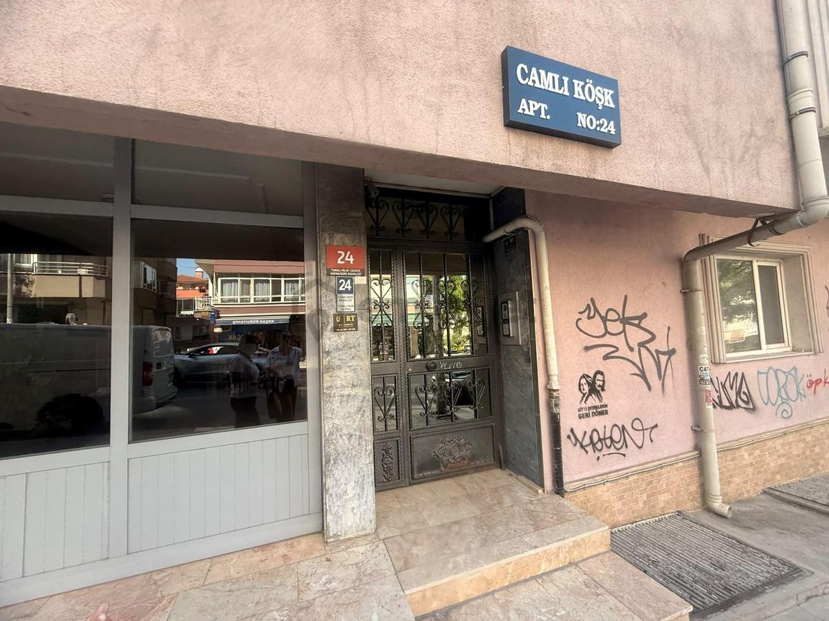 Tunalı Hilmi Caddesinde Ön Cephe 2+1 Oto Parklı Giriş Kat - 8