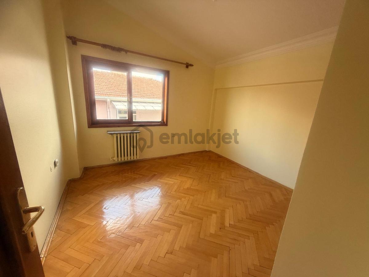 Anıttepe Şehit Gönenç Caddesi 5+1 Çatı Dubleksi - 20