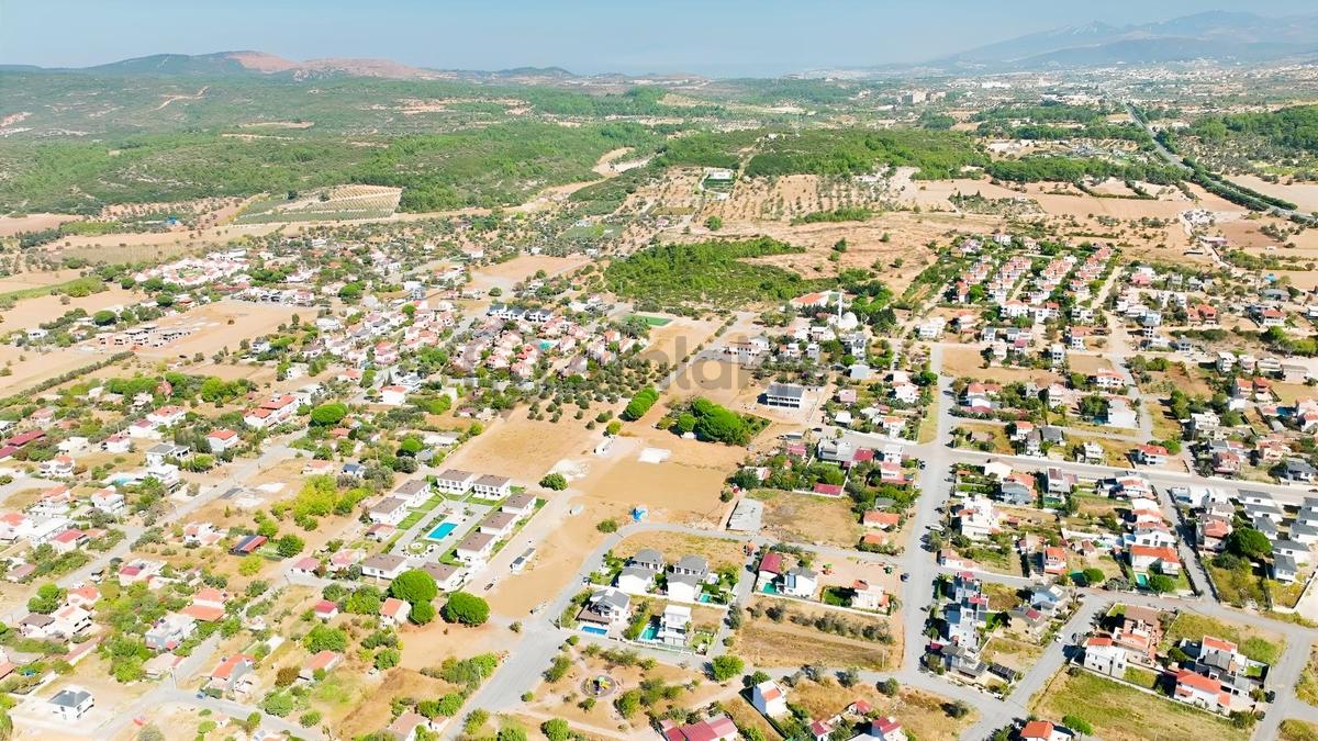 Urla Torosan'da İki Villa İmarlı Harika Konumda Satılık Arsa - 16