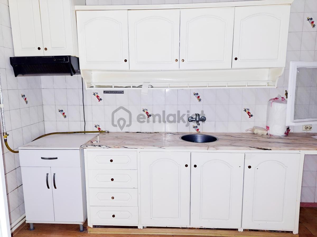 Akhisar Atatürk Mah Kiralık 3+1 - 18