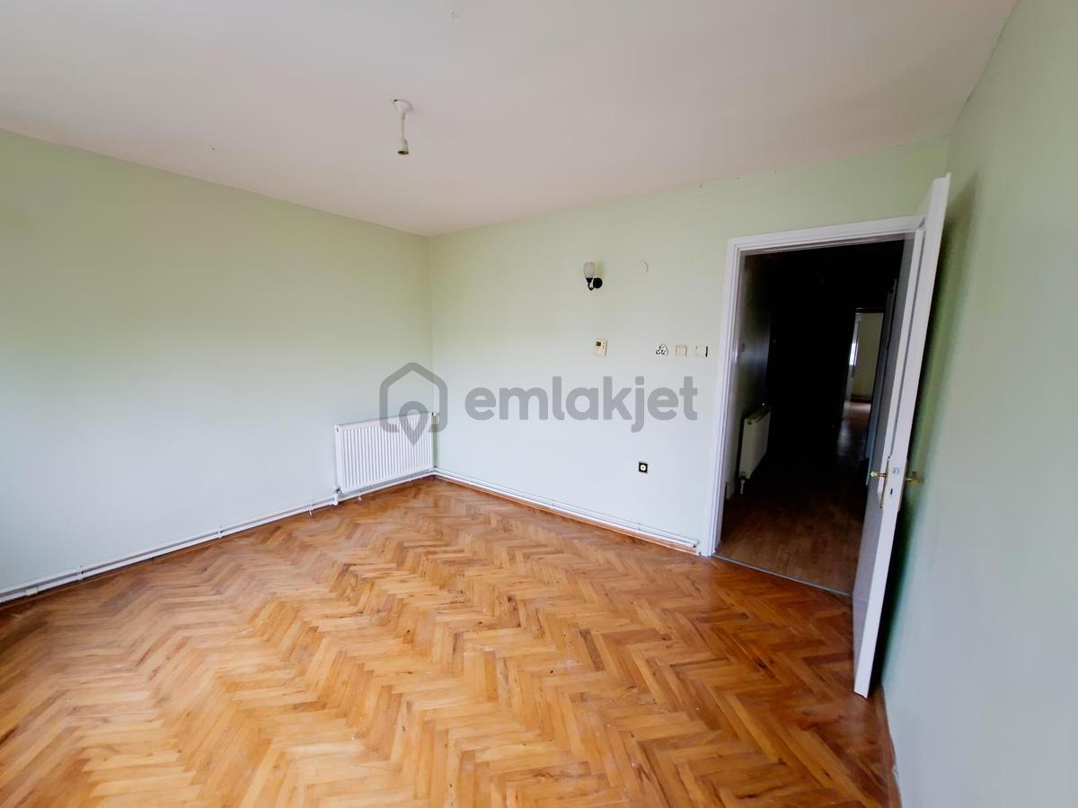 Akhisar Atatürk Mah Kiralık 3+1 - 5