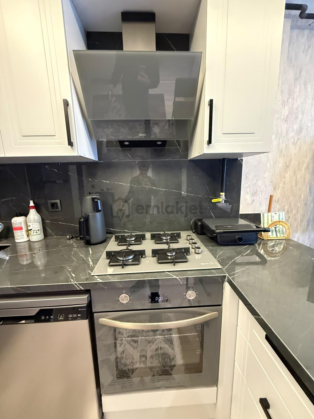 Gürselpaşa'da/2 Katlı Apt/1 Yaş/1+1/asansör/full Eşyalı Lüks Ev - 13