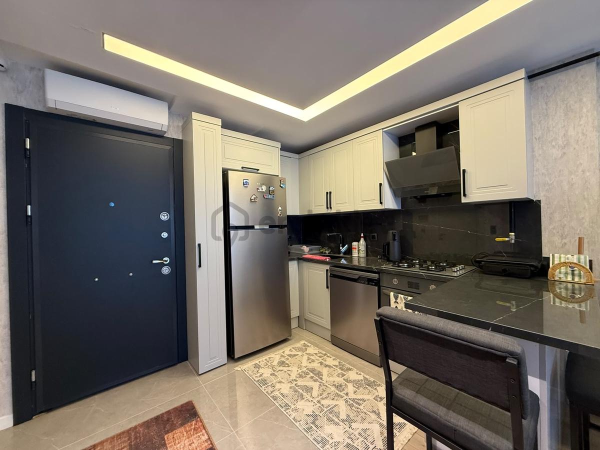 Gürselpaşa'da/2 Katlı Apt/1 Yaş/1+1/asansör/full Eşyalı Lüks Ev - 6