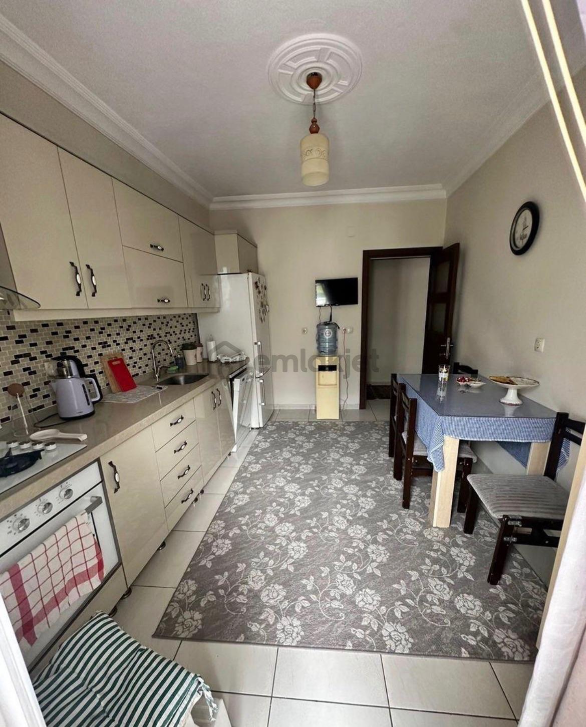 Mithat Paşa Caddesinde 3+1 Satılık Daire - 8