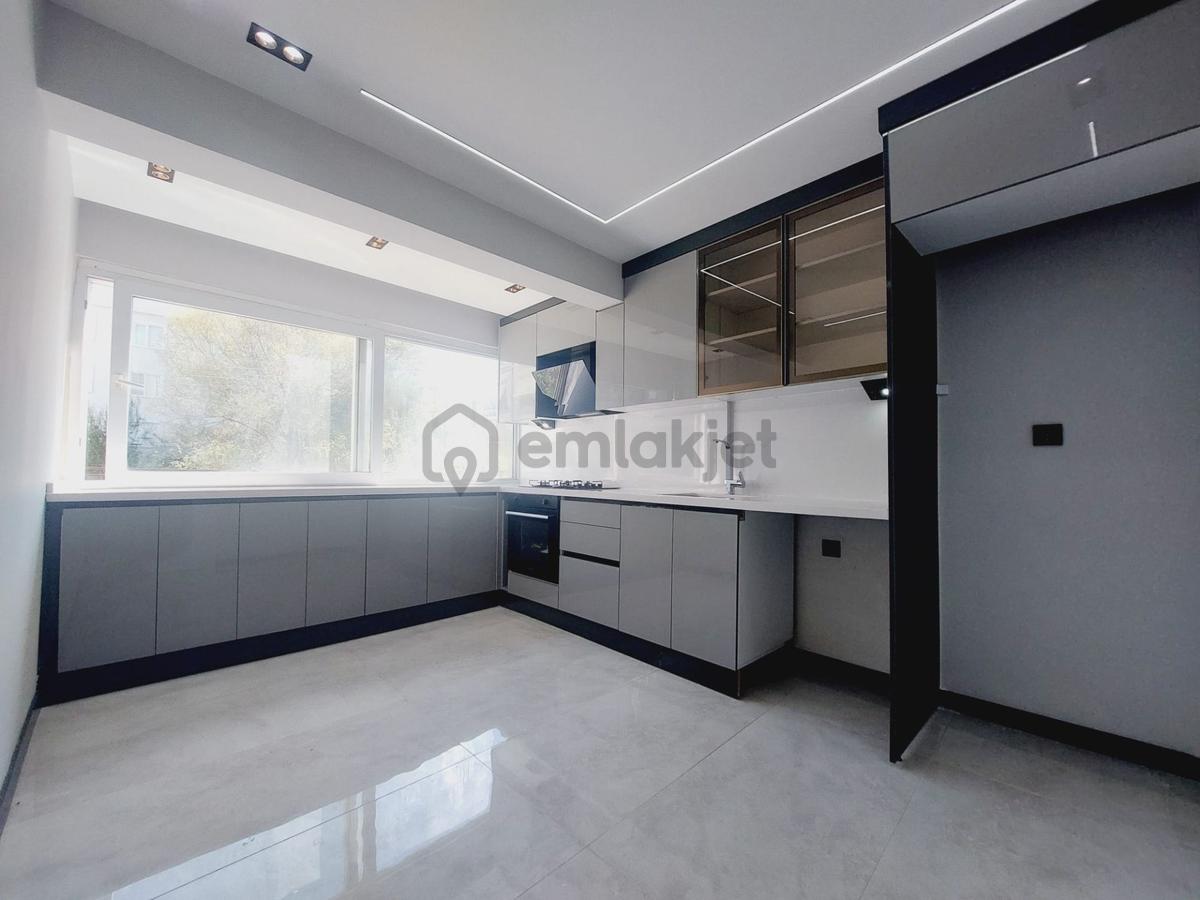 Denizden Akçayda Denize 150 M Geniş Masrafsız Satılık 2+1 Daire. - 22