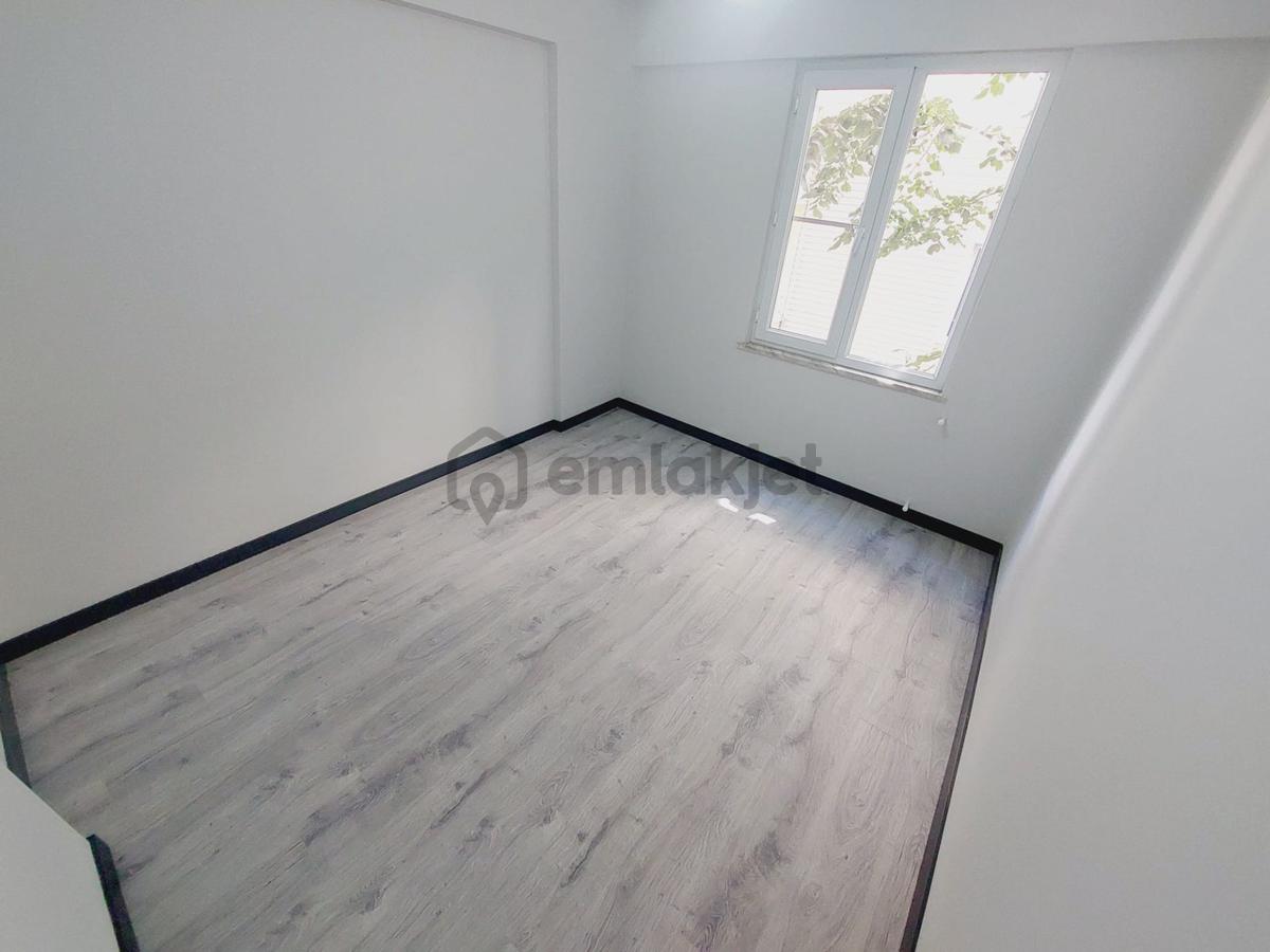 Denizden Akçayda Denize 150 M Geniş Masrafsız Satılık 2+1 Daire. - 34