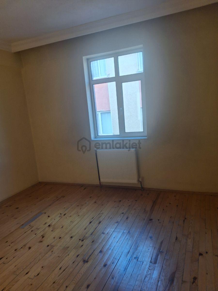 Milli Eğemenlik Caddesinde 3+1 Kiralık Daire - 6