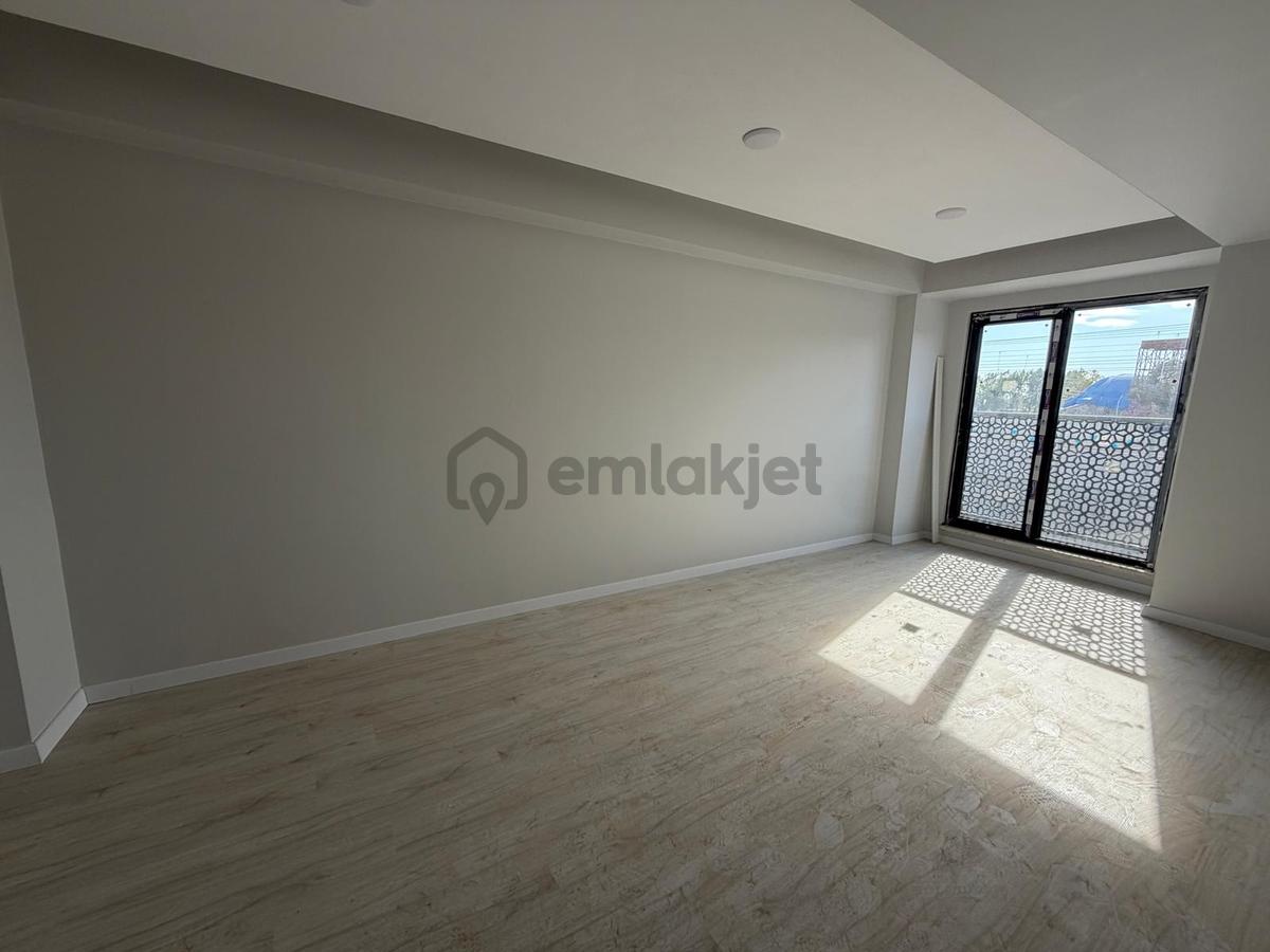 Edirne Çevre Yolu Üzerinde Kapalı Otoparklı Satılık 2+1 Daire - 7
