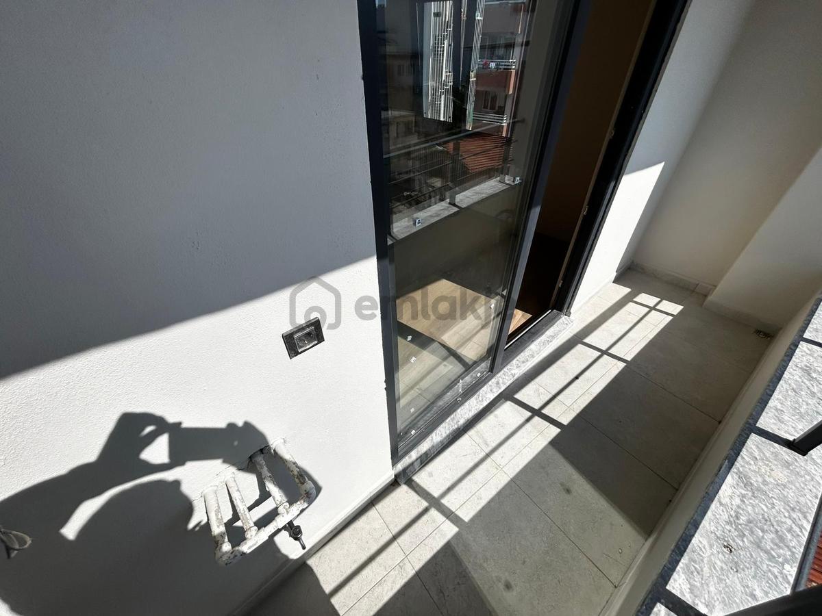 Yüksel'den Turhanbey'de Kapalı Otoparklı 220m² 3+1 Dubleks - 28