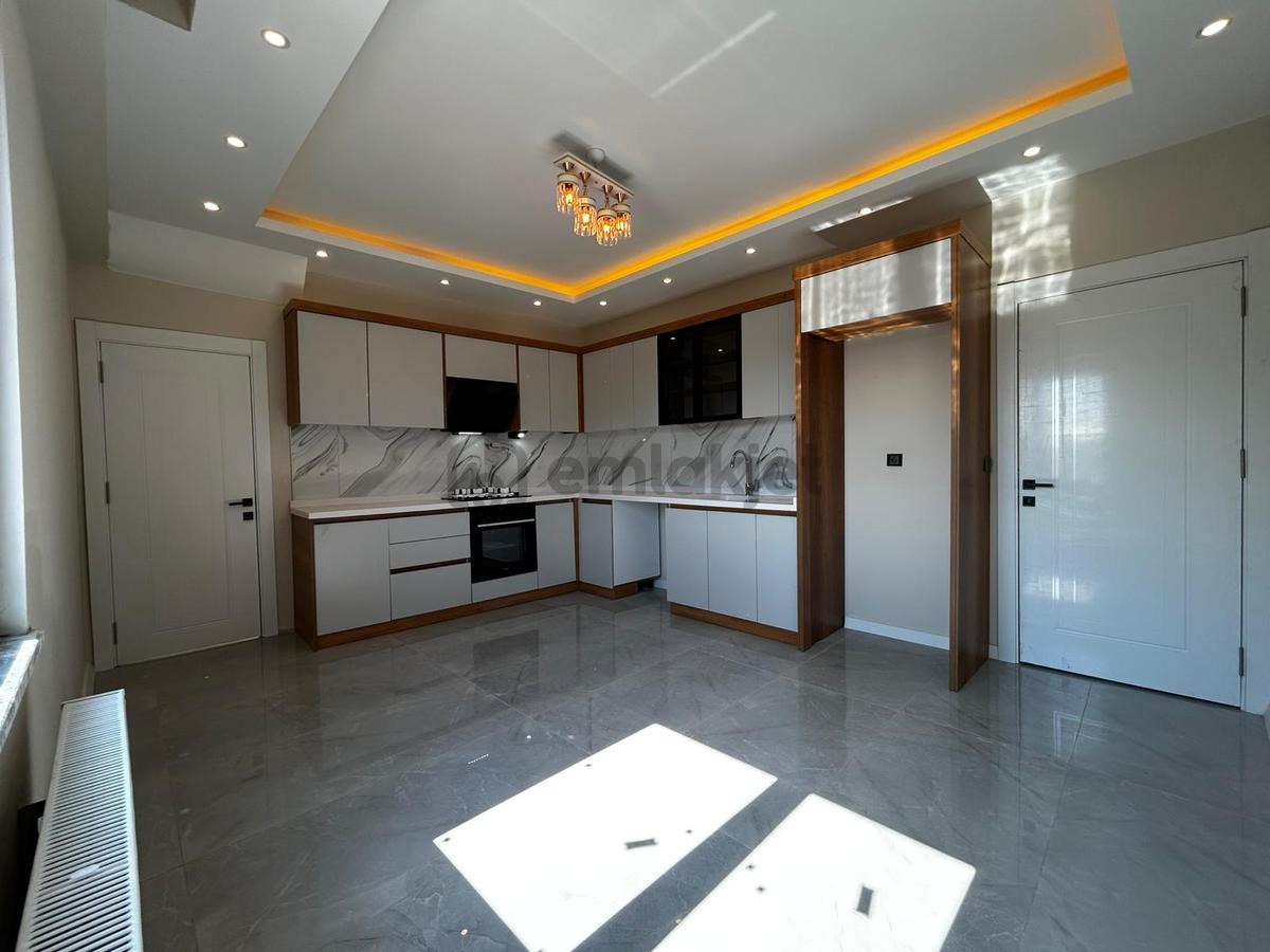 Yüksel'den Turhanbey'de Kapalı Otoparklı 220m² 3+1 Dubleks - 2