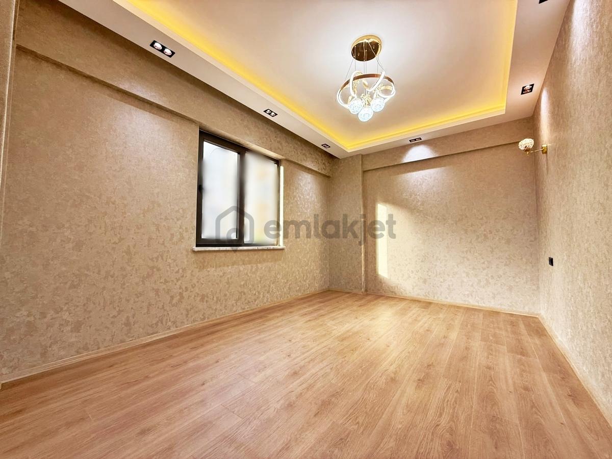 Karacaahmet2'de Cadde Üzr.kat Ve Cephe Seç.modern Tasarm Lüx 2+1 - 29