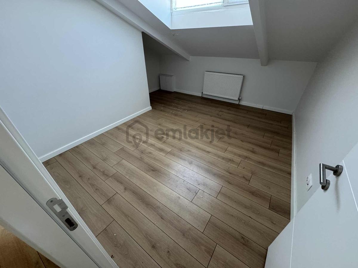 Dikilitaş'ta Boğaz Manzaralı Satılık 4+2 Dubleks Daire - 31