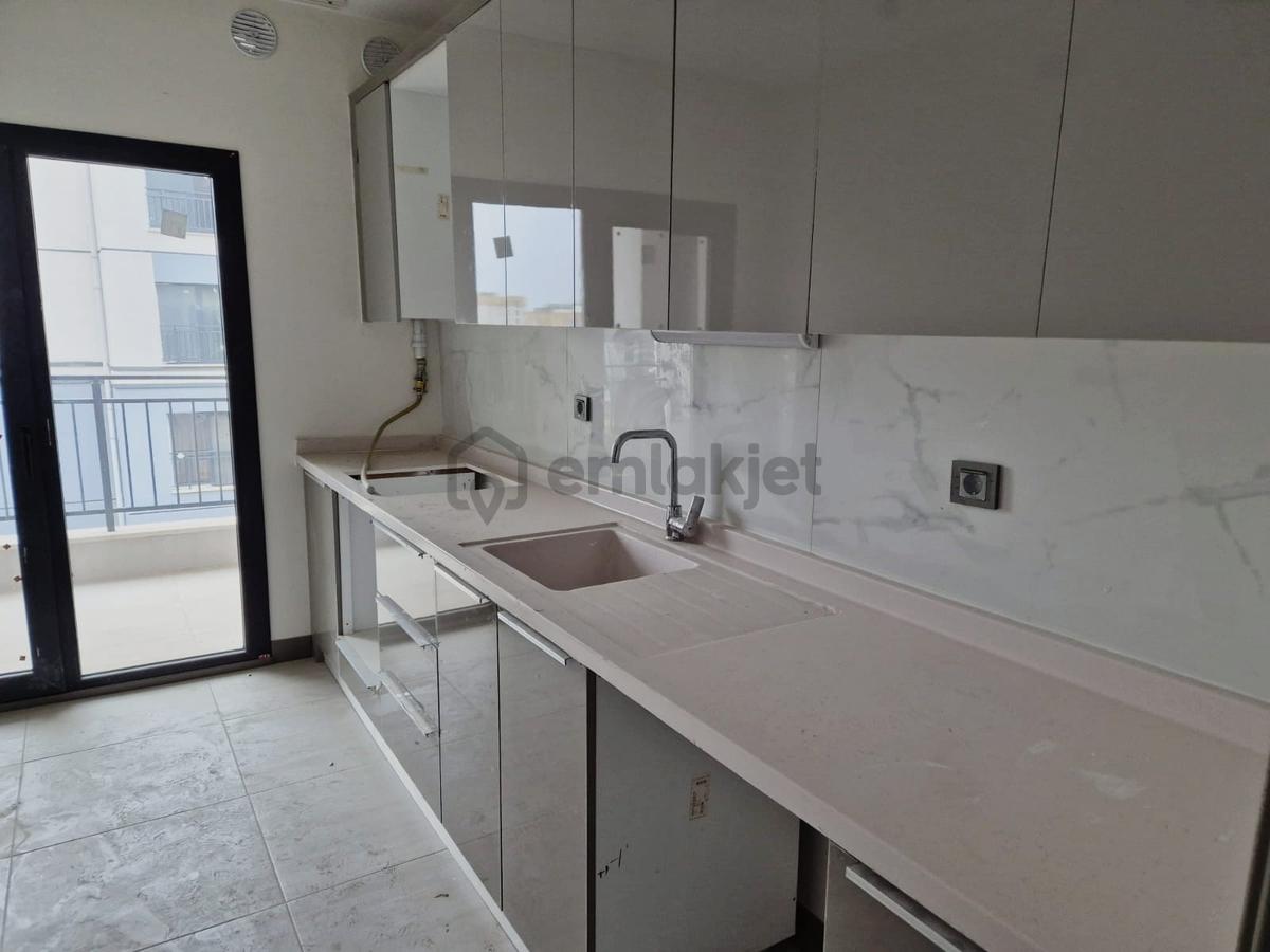 Söğütlü 2. Etap Kiralık Sıfır 3+1 Daire - 5