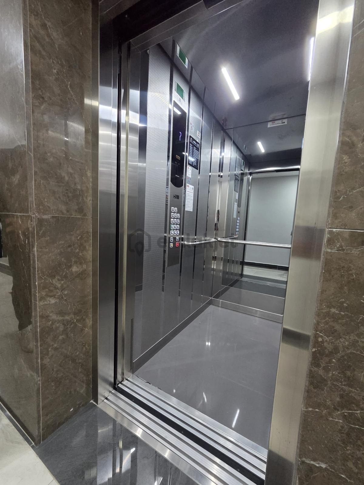 Pendik'in Prestijli Sitesi Siltaş Panoramada 2+1 Balkonlu - 14