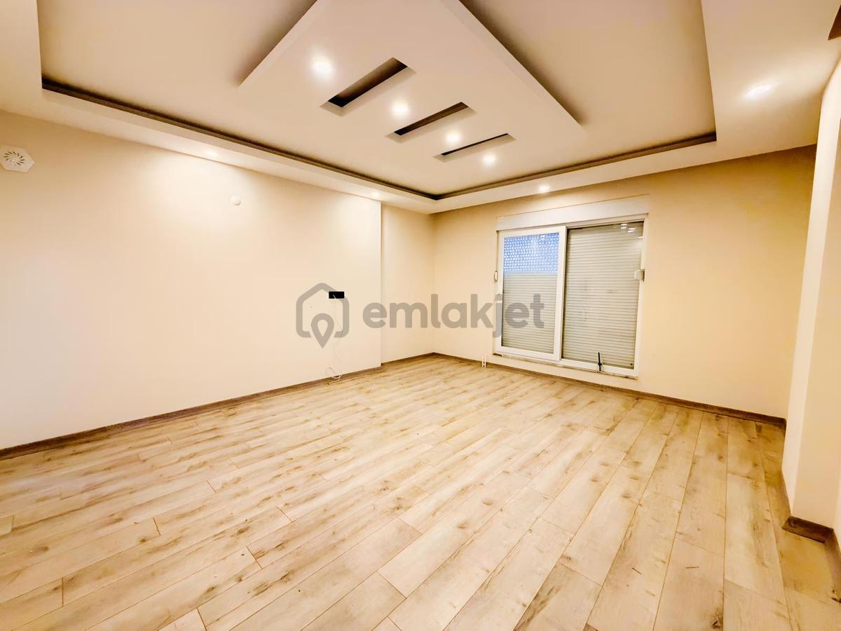3+1 Havuzlu Geniş Tramvay Dibi 150 M2 - 3
