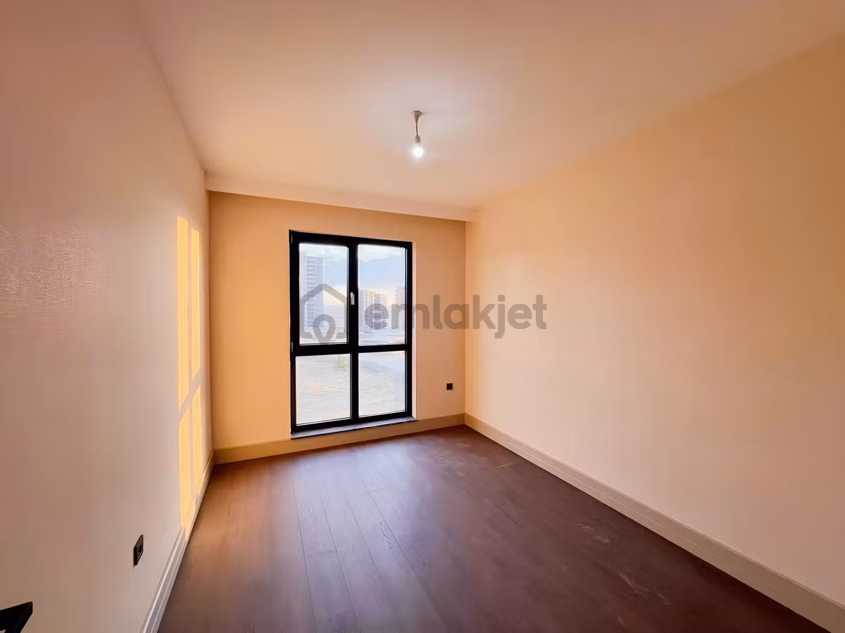 Senkron Beytepe'de /geniş/önü Açık/ultra Lüx 4+1 Daire - 23