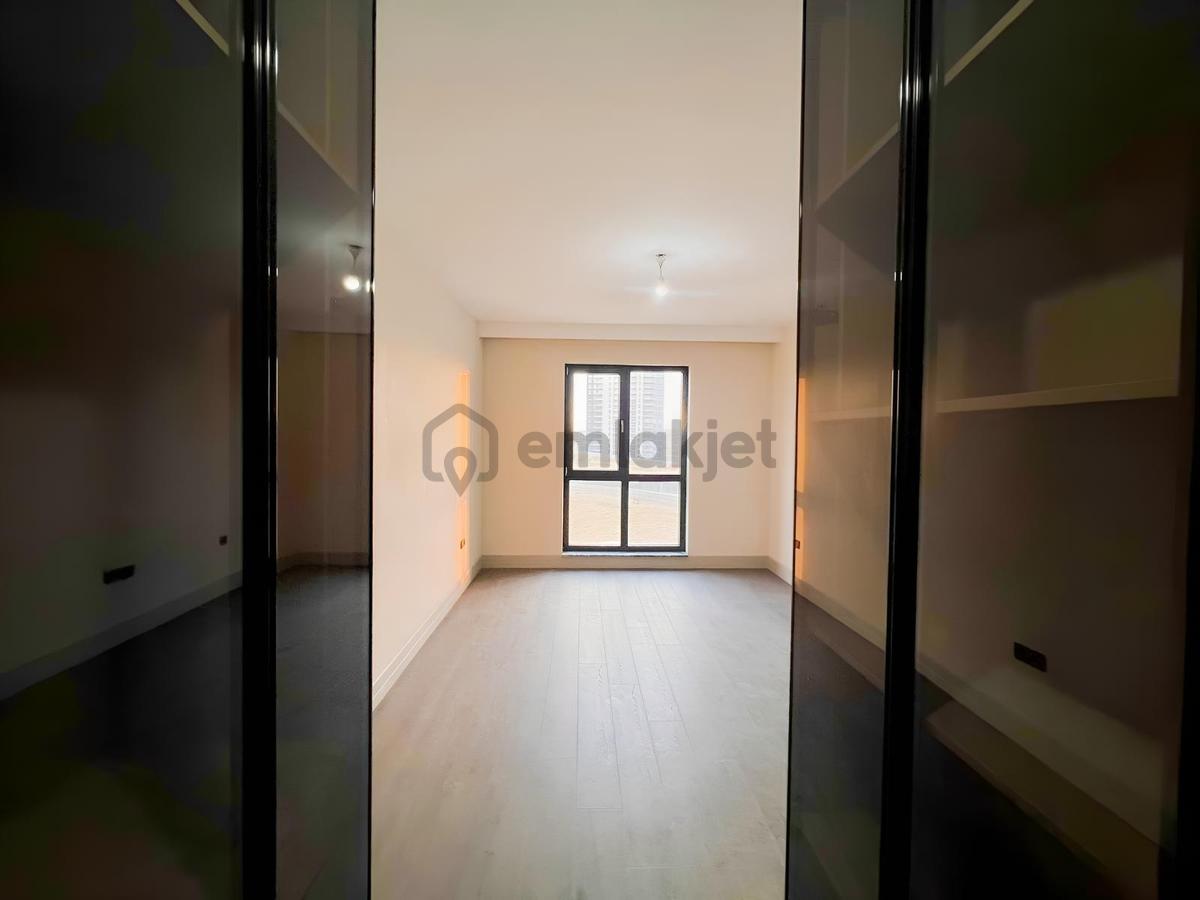 Senkron Beytepe'de /geniş/önü Açık/ultra Lüx 4+1 Daire - 31