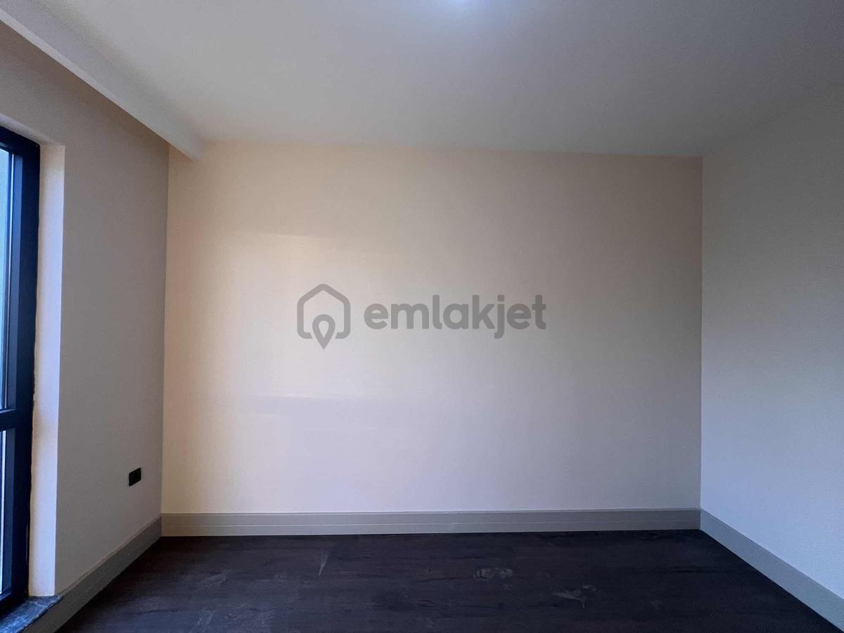 Senkron Beytepe'de 4+1 Önü Açık 6.katta - 24
