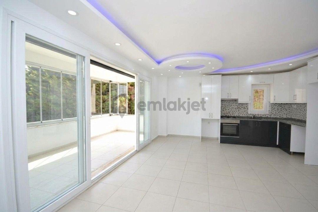 Ortakent Merkezi Konumda Kiralık Bahçe Katı - 13