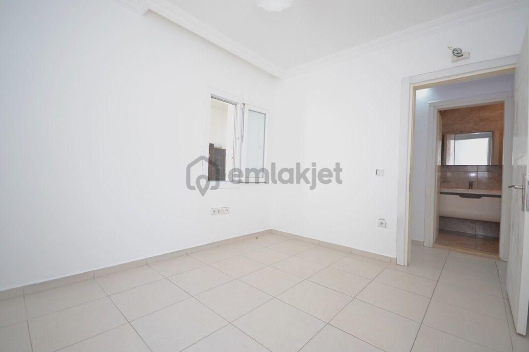 Ortakent Merkezi Konumda Kiralık Bahçe Katı - 24