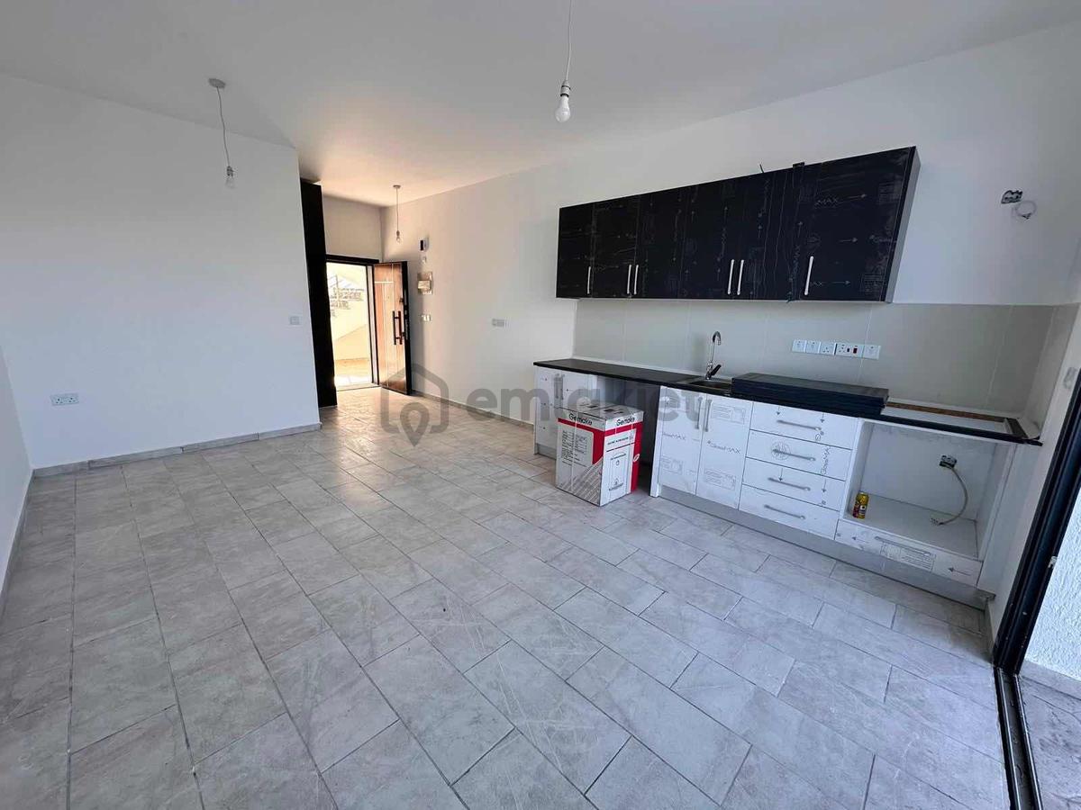 Kktc Lj Parkta Satılık Teraslı Stüdyo Daire - 4