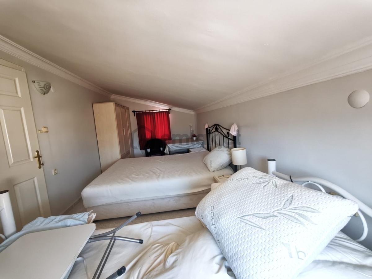 Sahil Siteleri 4+1 Denize Yakın Havuzlu Sitede Villa - 21
