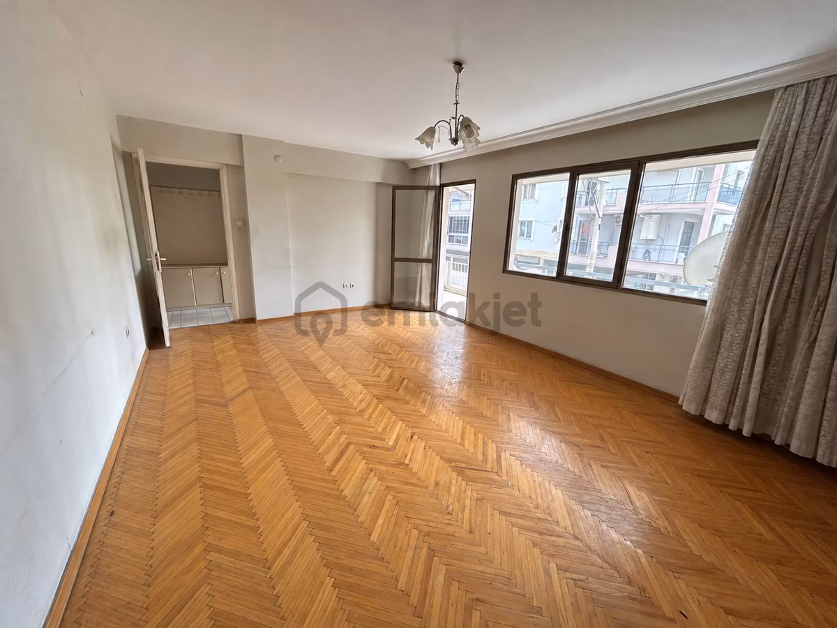 Goncalar’da Net 130 M², Kılerlı, Çıft Cephelı 3+1 - 7