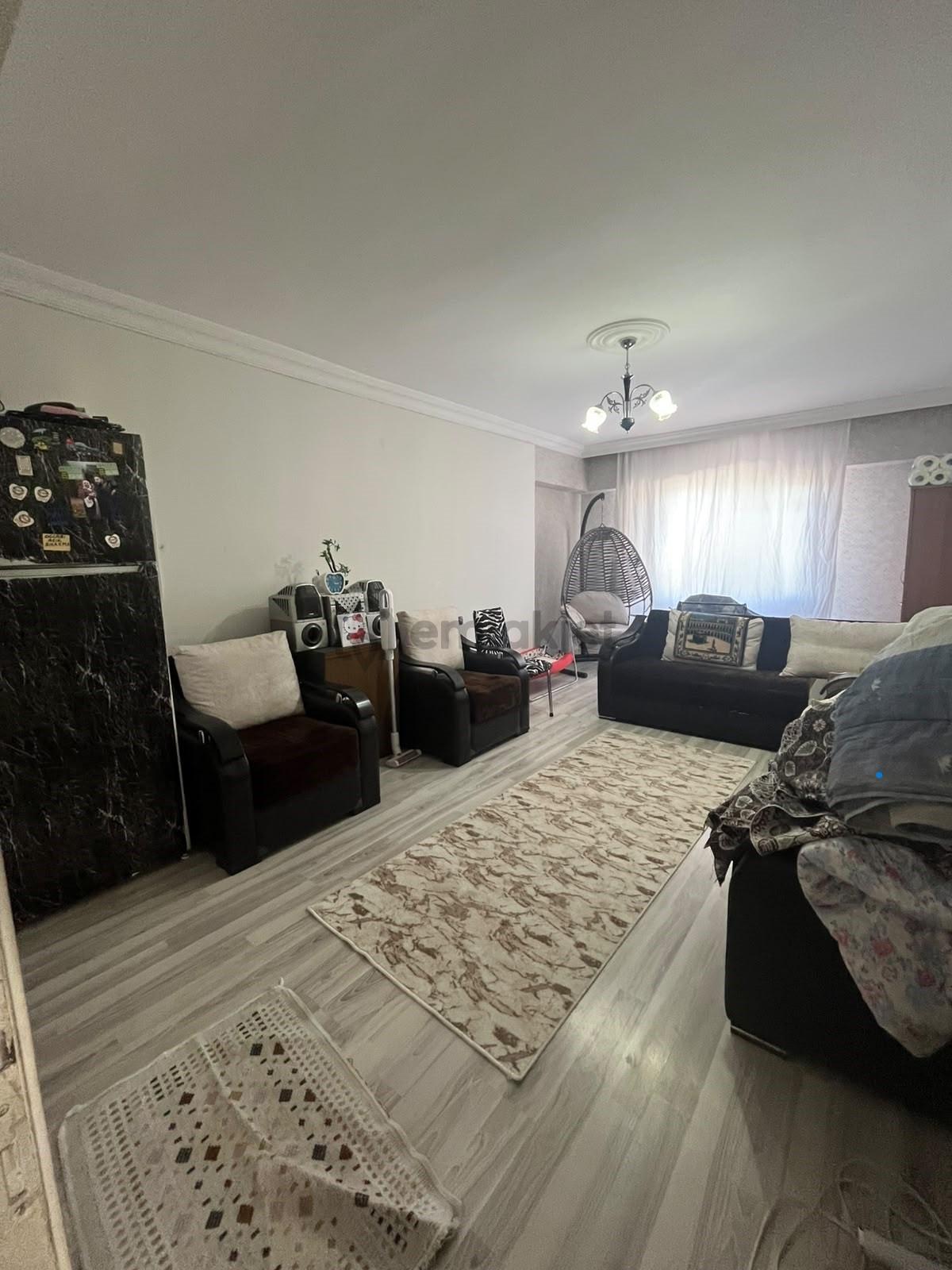 Rota'dan Gaziler De 3+1 Bakımlı Cam Balkonlu Hasarsız Daire - 8