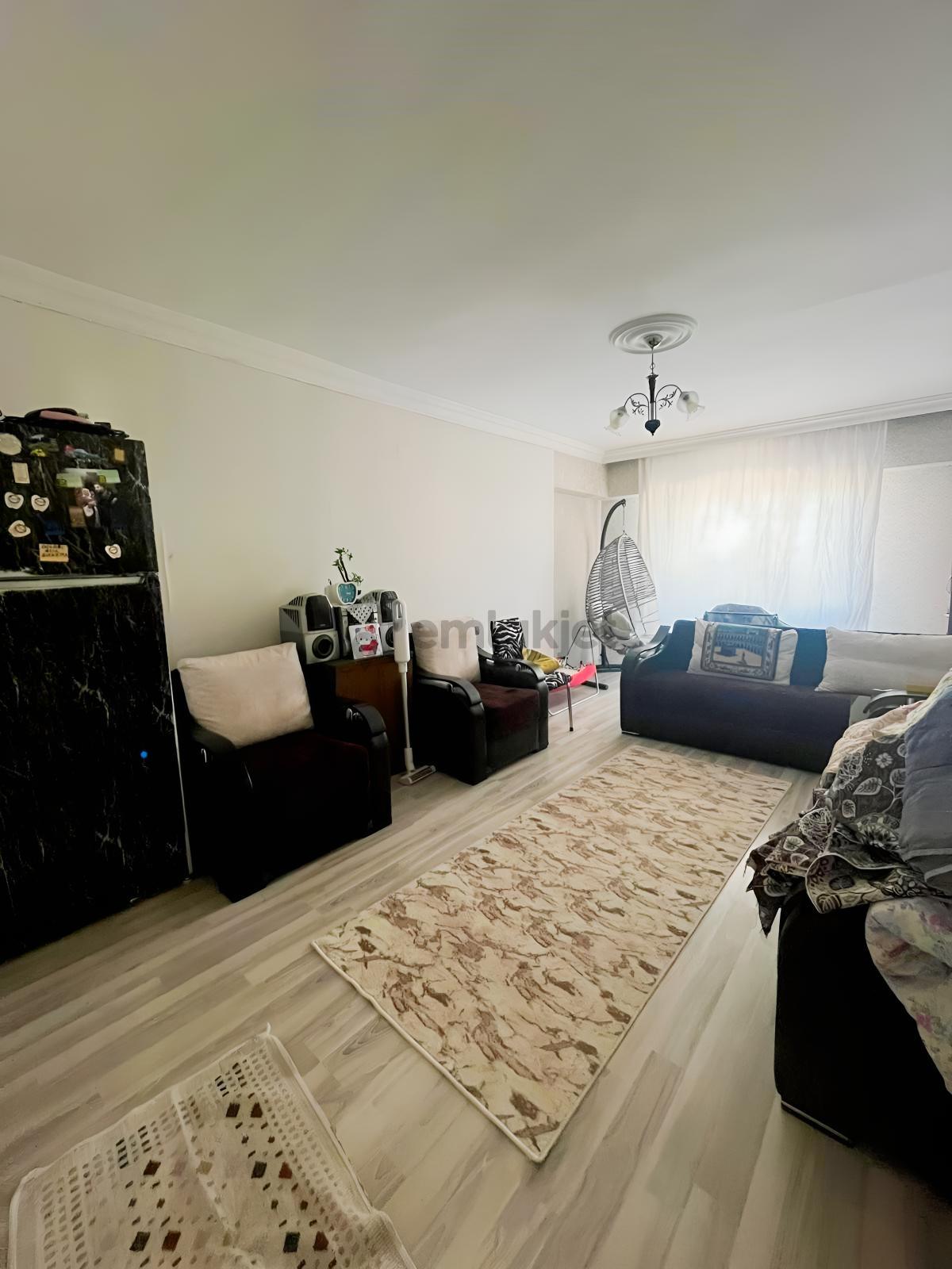 Rota'dan Gaziler De 3+1 Bakımlı Cam Balkonlu Hasarsız Daire - 9
