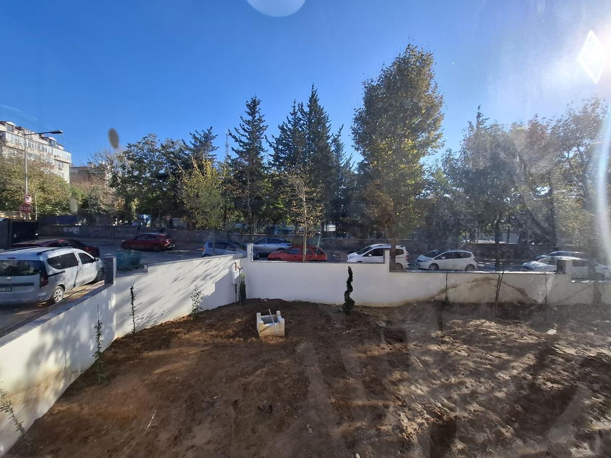 Bahçelievler'de Metroya Yakın, Sıfır 2+1 Kiralık Daire - 28