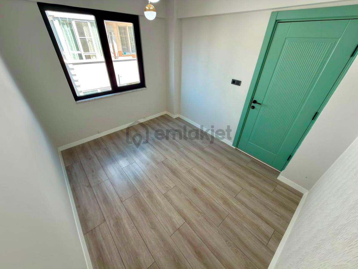 Referans'tan Akçay Merkez'de Ara Kat Ön Cephe Modern 2+1 Daire - 21