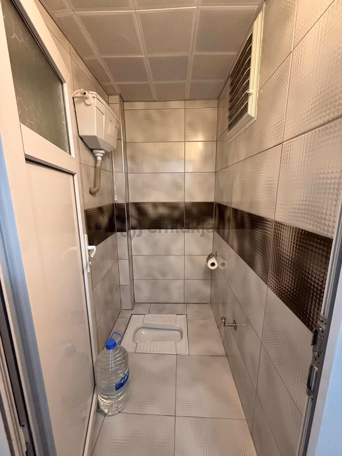 Kozanyoluna 2. Parsel 3+1 Kapalı Mutfak Doğalgaz Sobalı Kiralık - 32