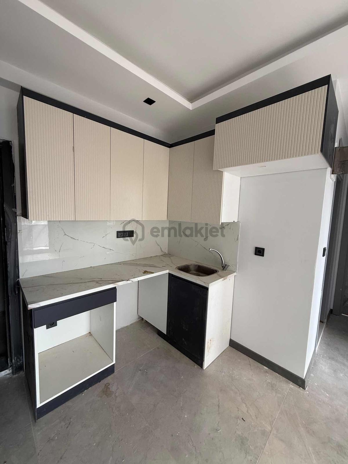 Çukurova Fırın Arkası 2+1 Açık Mutfak - 3