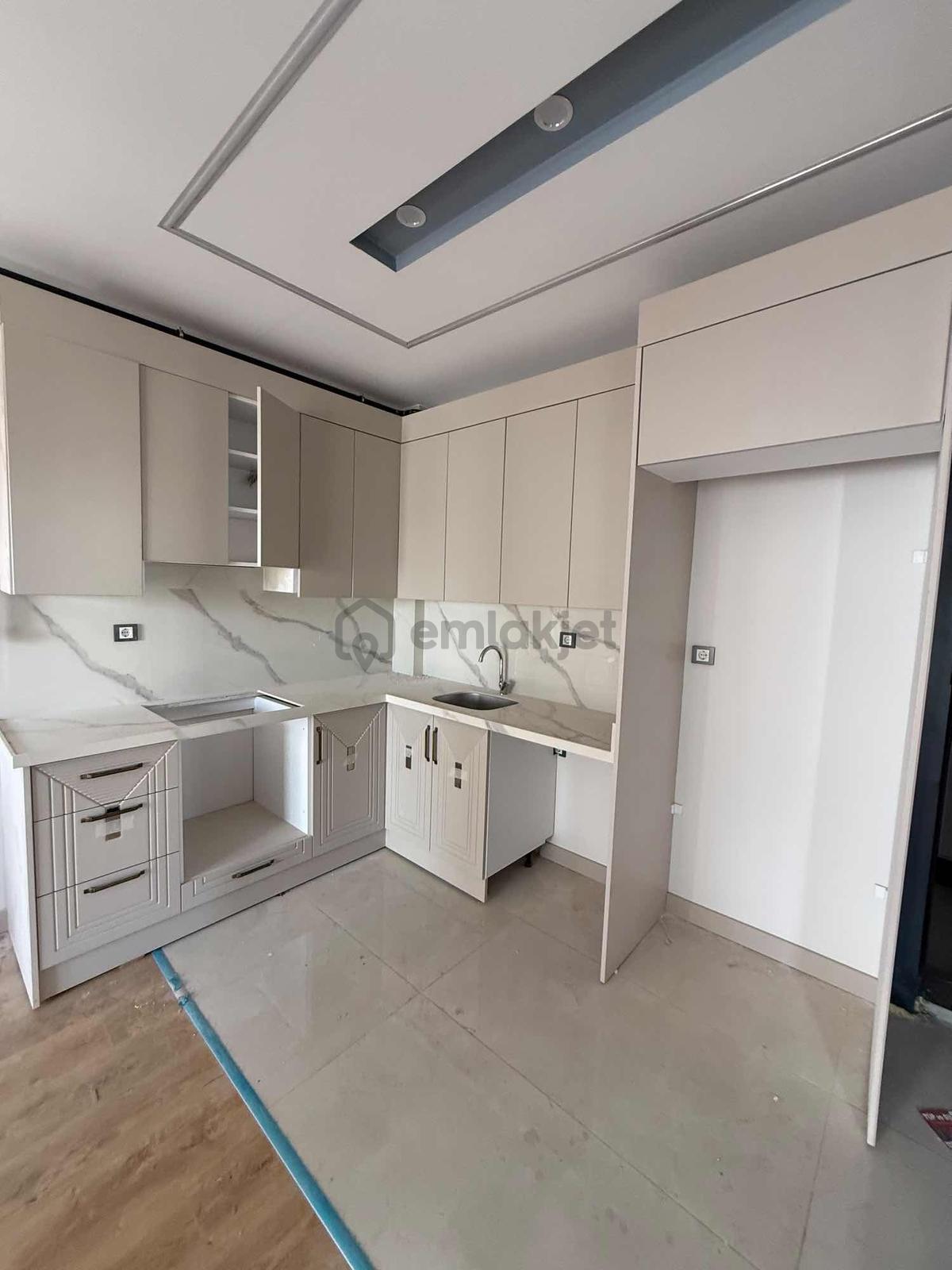 Loft Premiumda 2+1 Açık Mutfak Kombili Site İçersinde Daire - 2