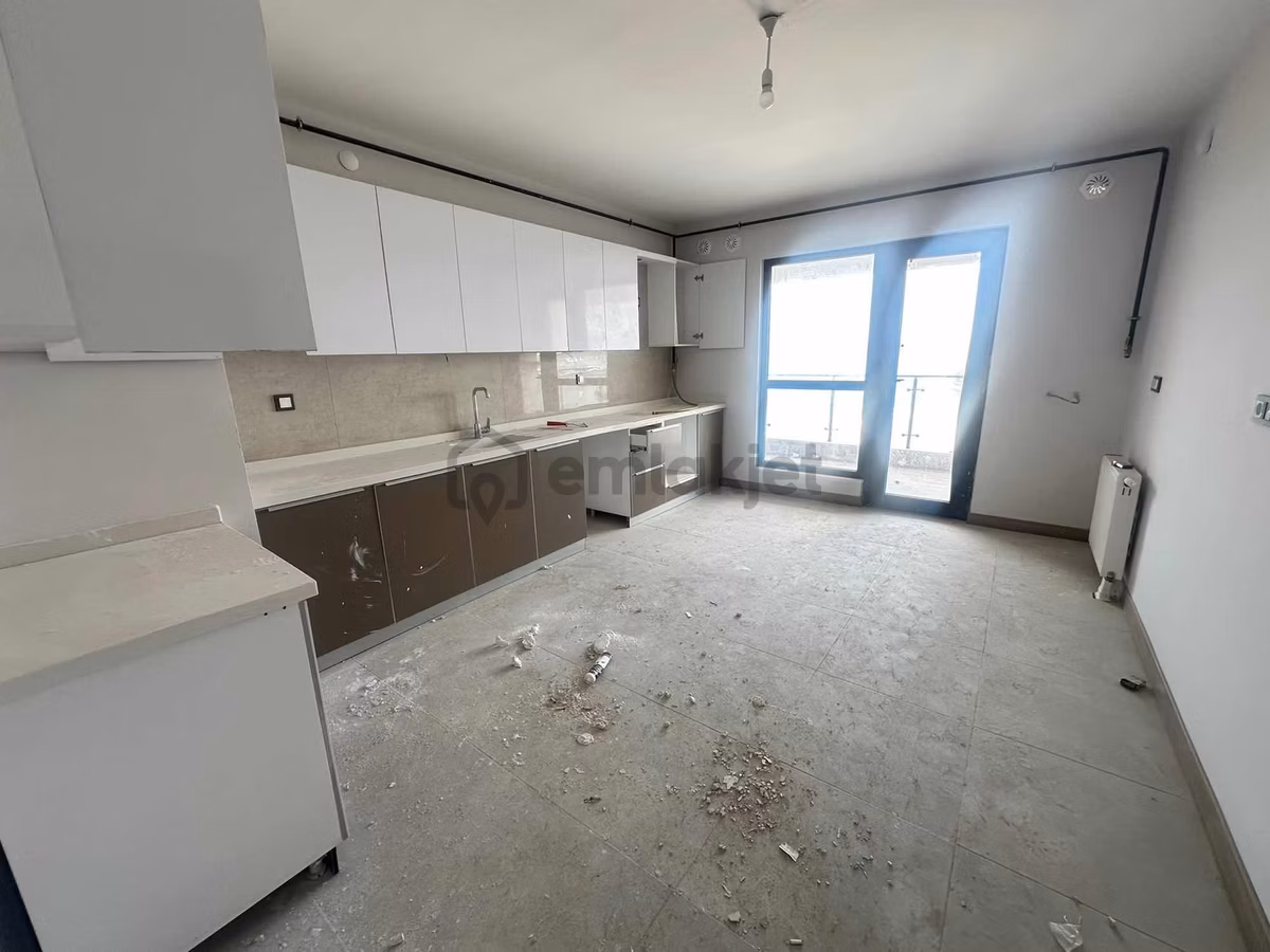 Göl Toki'de Manzaralı En Cazip Daire - 3
