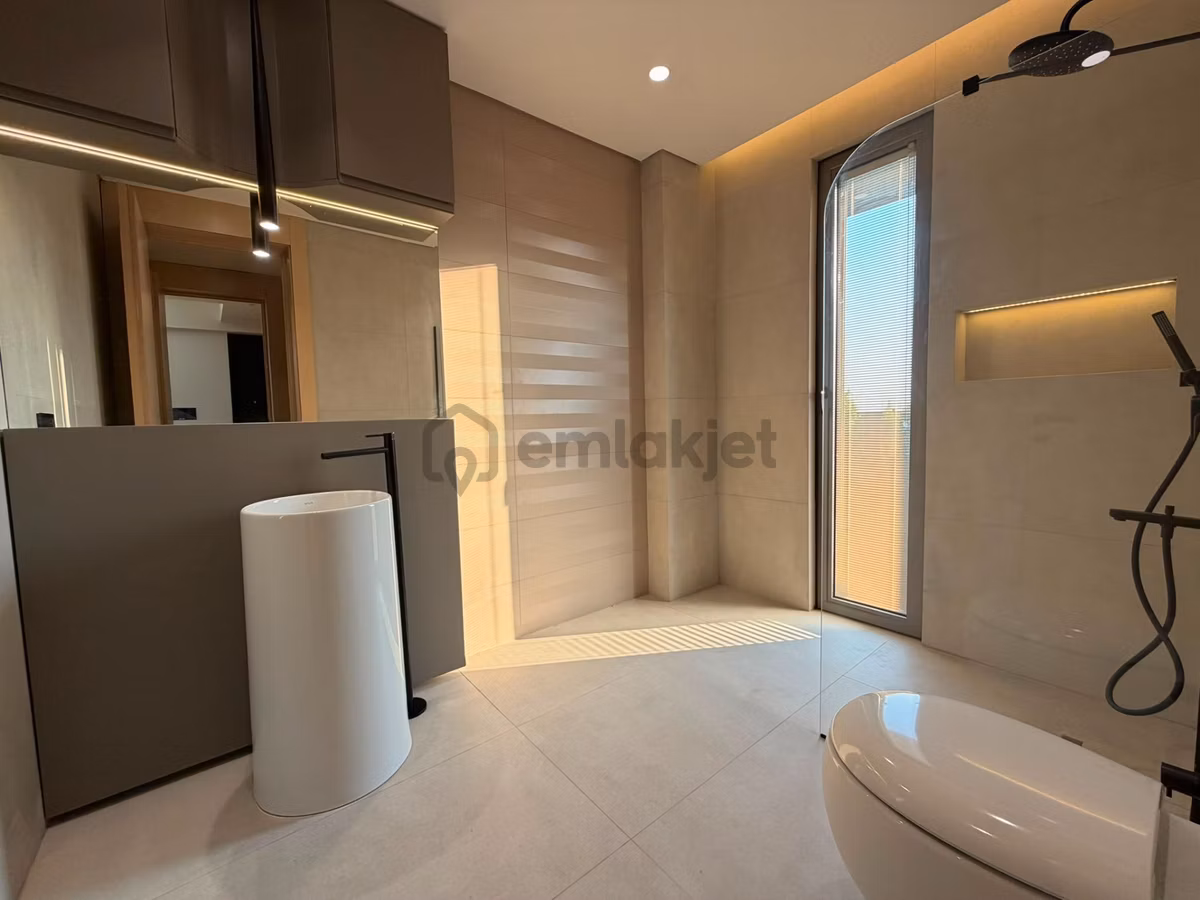 Didim Efeler Mahallesinde Satılık 4+1 Havuzlu Lüks Villa - 15