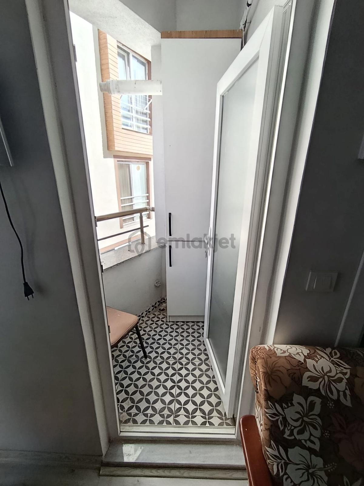 Sütlüce'de Eşyalı, Merkezi 1+1 Kiralık Daire - 9