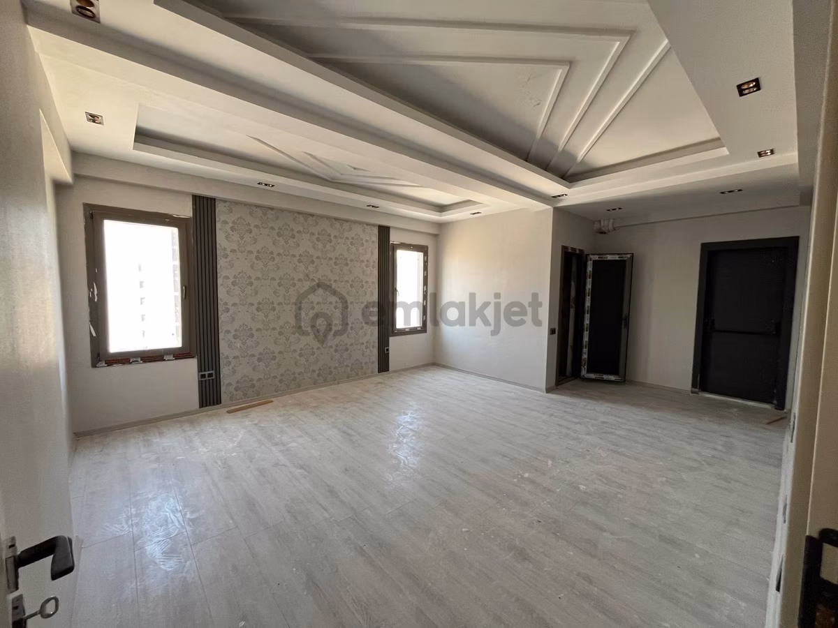 Mehmetçik Mahallesi 4+1 Geniş Balkonlu Satılık Daire - 5