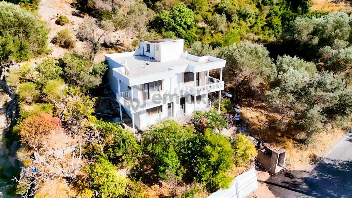 Eğlenhoca'da 1524 M2 Arazi İçerisinde 3+1 Müstakil Ev - 33