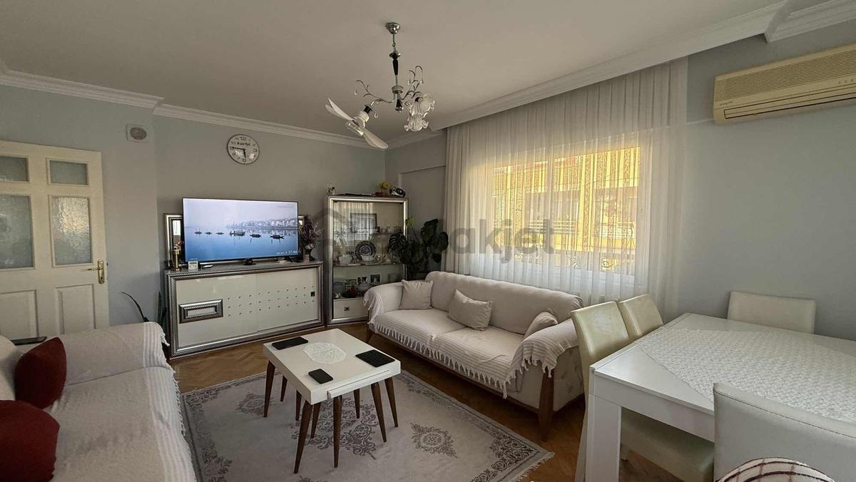 Atakent Merkezi Konum 3+1 120 M2 E.banyo+kilerli Satılık Daire - 16