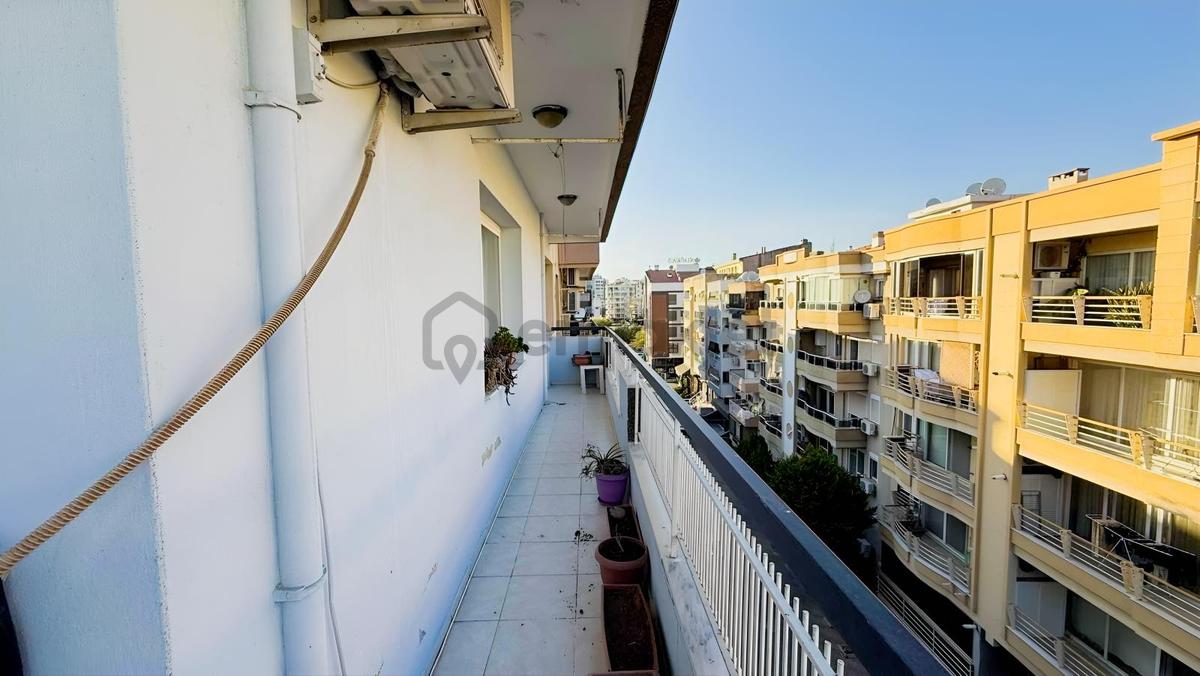 Atakent Merkezi Konum 3+1 120 M2 E.banyo+kilerli Satılık Daire - 20