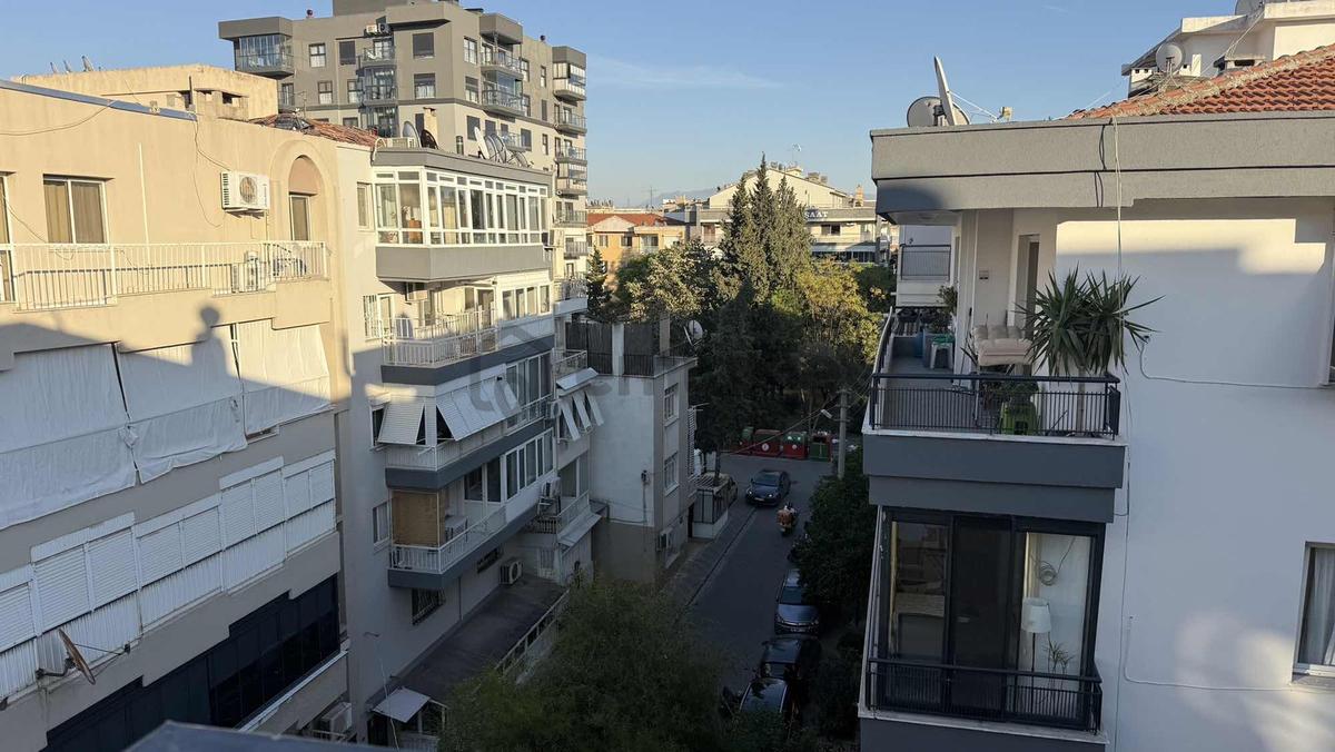 Atakent Merkezi Konum 3+1 120 M2 E.banyo+kilerli Satılık Daire - 21