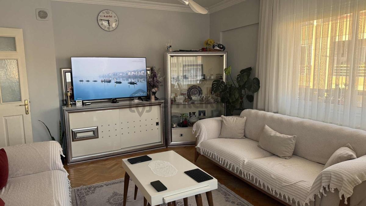 Atakent Merkezi Konum 3+1 120 M2 E.banyo+kilerli Satılık Daire - 17