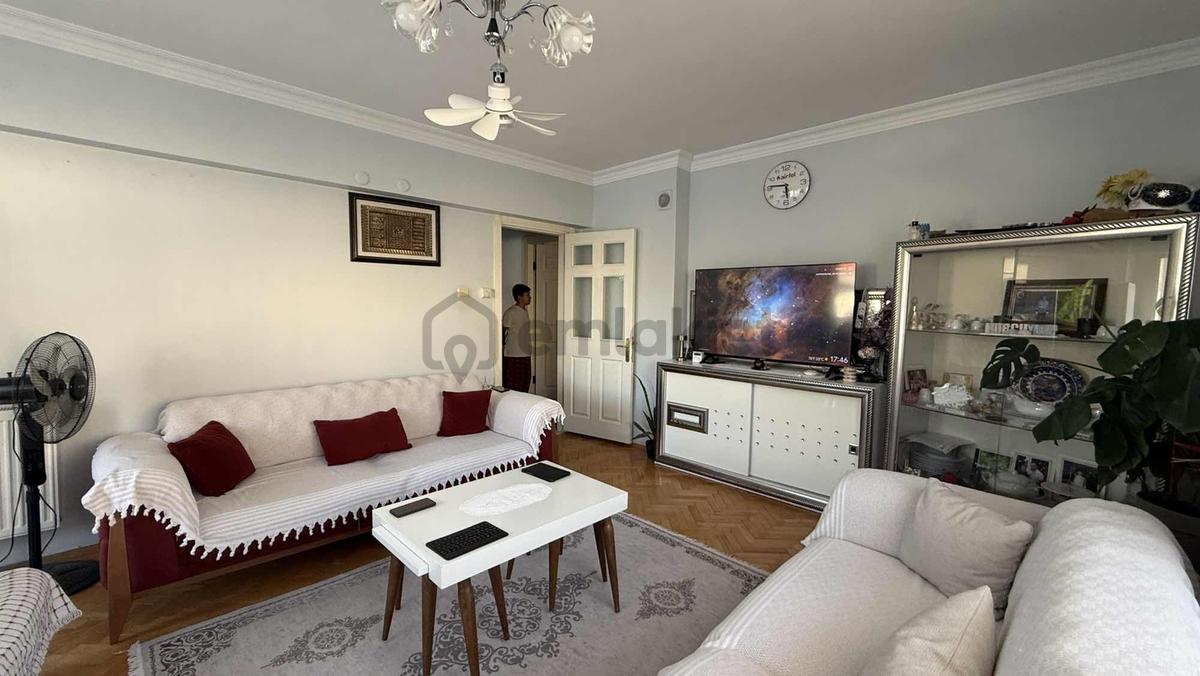 Atakent Merkezi Konum 3+1 120 M2 E.banyo+kilerli Satılık Daire - 13