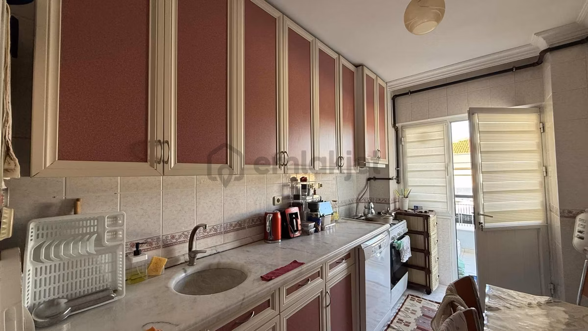 Atakent Merkezi Konum 3+1 120 M2 E.banyo+kilerli Satılık Daire - 8