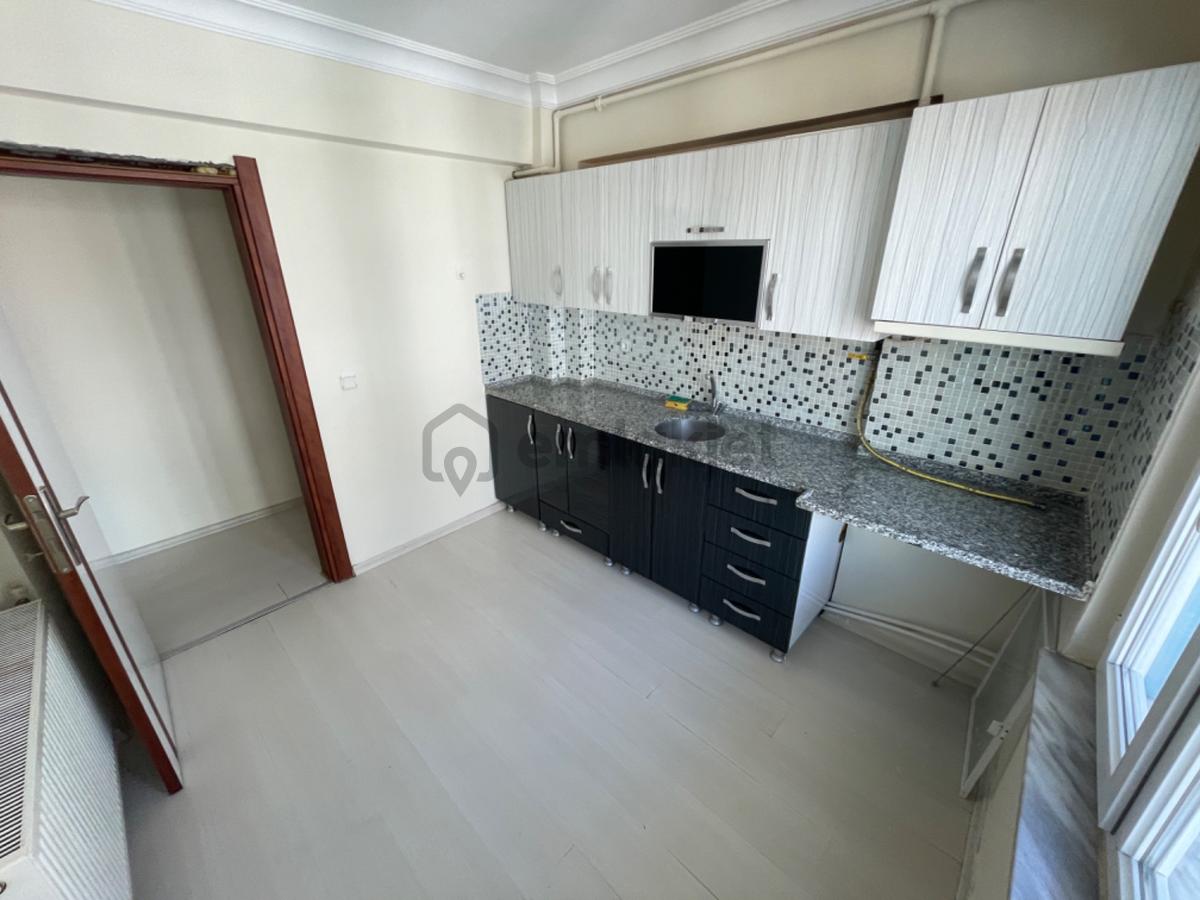 Marmara'dan Abdurrahman'da 3+1 Kiralık Daire - 7