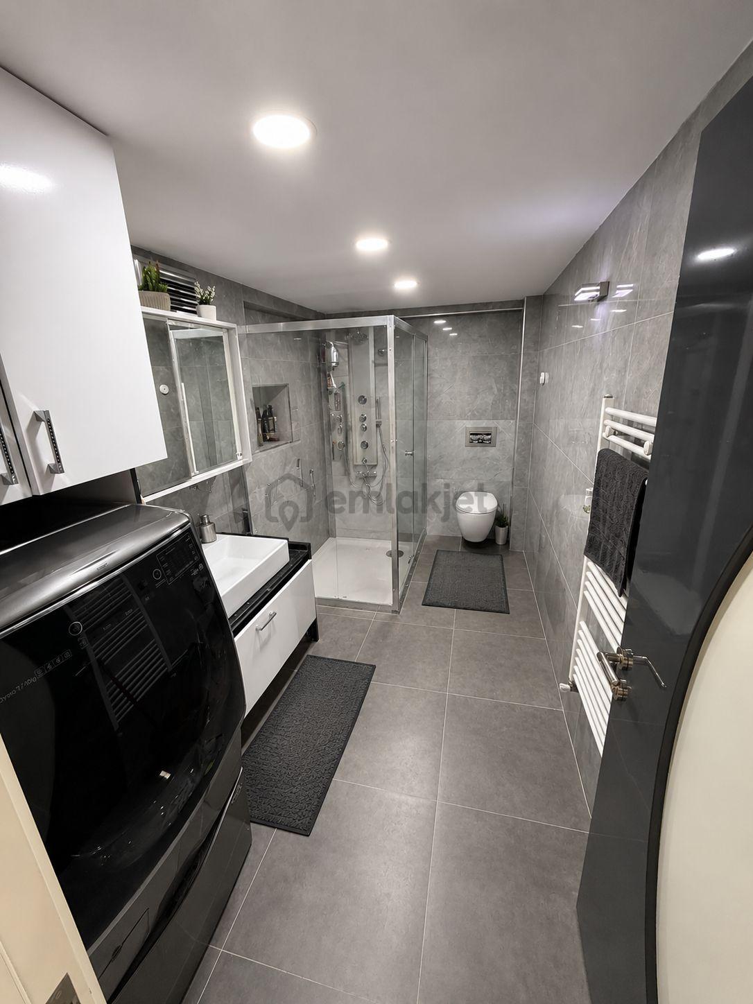 Çamlık'ta Mükemmel Konumda 4.kat Satılık 3+1 205m2 Daire - 23