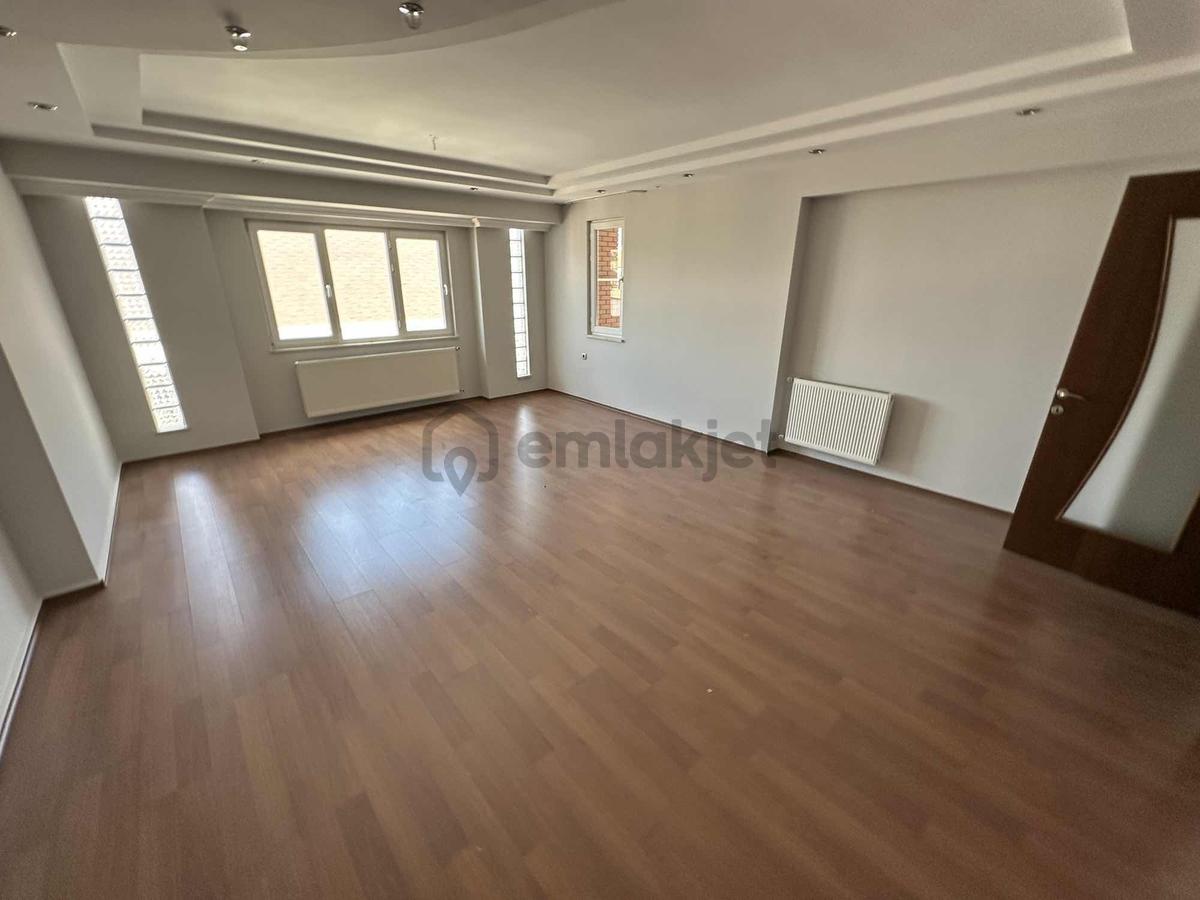 Gerzele'de Güzel Konumda Önü Açık Dubleks Daire - 11