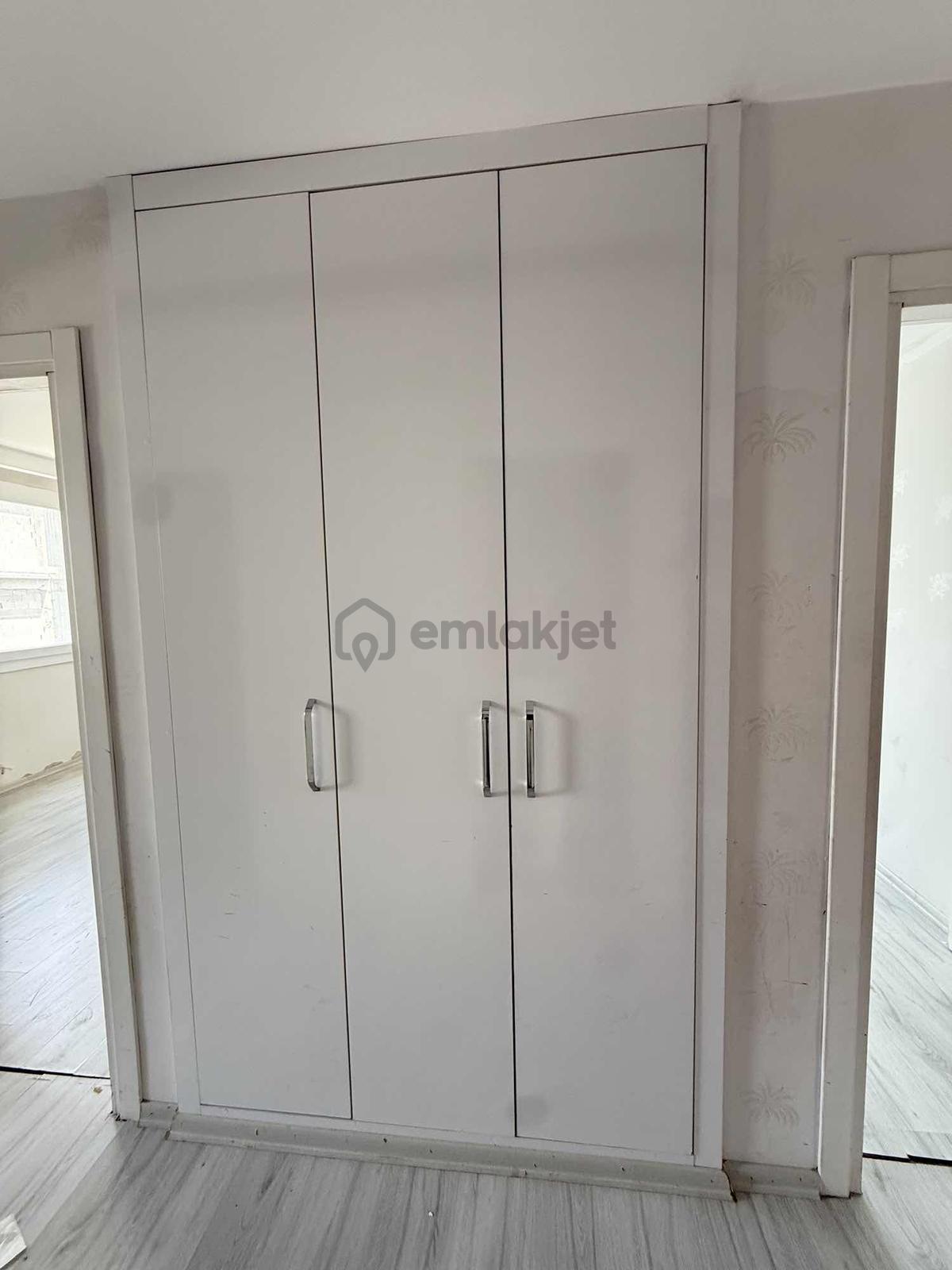 Yeşiltede Bulunan Sınırsız Kredili 2+1 Kapalı Mutfak Az Katlı - 15